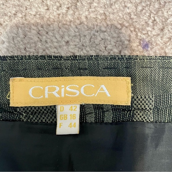 CRiSCA Green Patterned Skirt Size GB 16 - Picture 3 of 11